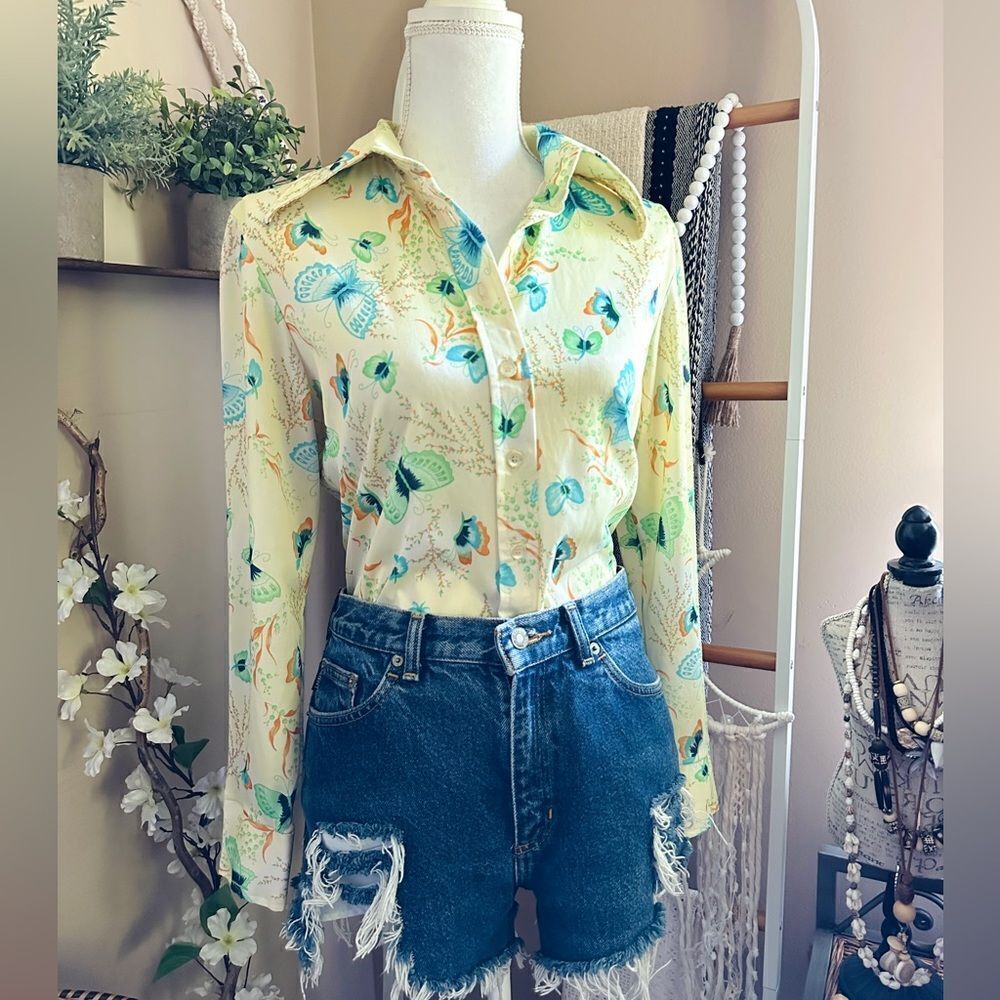 Y2K Style Retro Cottagecore Colorful Butterfly Button Up Shirt - Picture 9 of 10